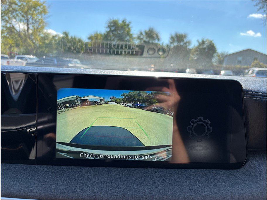 Used 2025 Nissan Kicks SV image 28