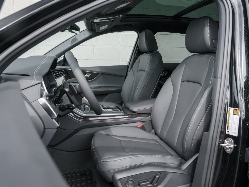 New 2026 Audi Q7 2.0T Premium Plus AWD/4WD image 8