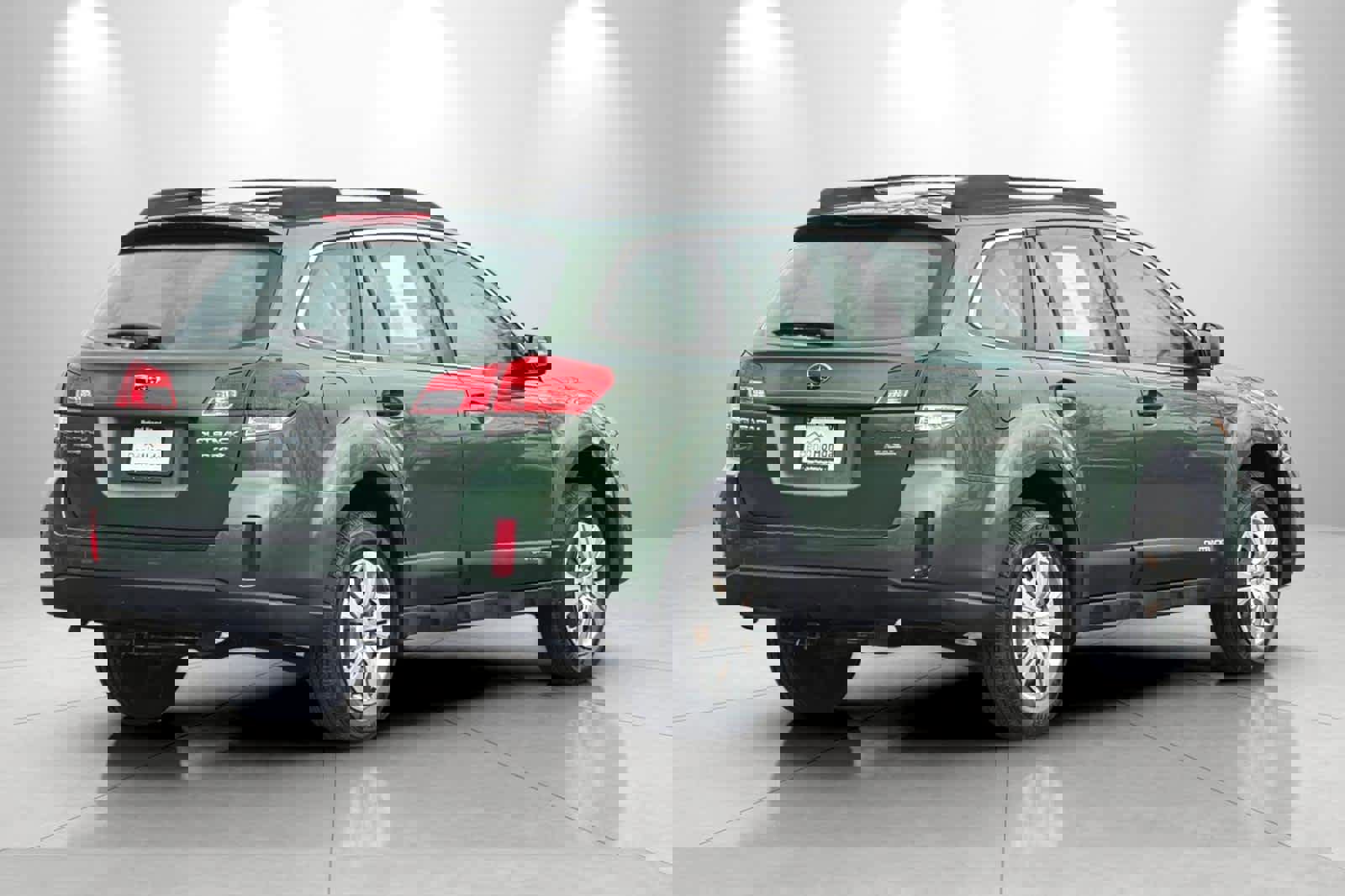 Used 2014 Subaru Outback 2.5i image 2