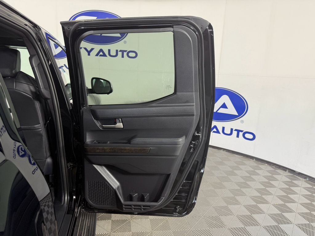 Used 2025 Toyota Tacoma Limited image 13