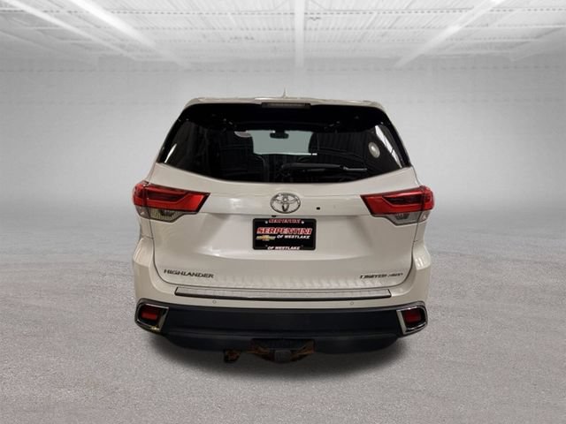 Used 2017 Toyota Highlander AWD V6 image 23