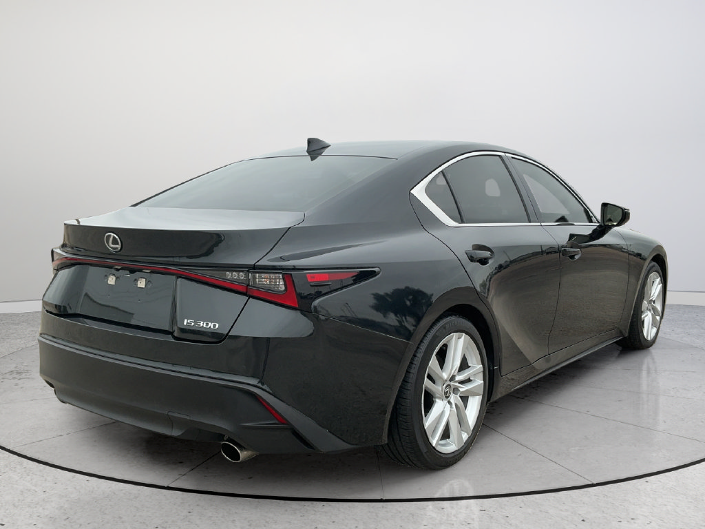 Used 2024 Lexus IS 300 w/ Comfort Package RWD image 6
