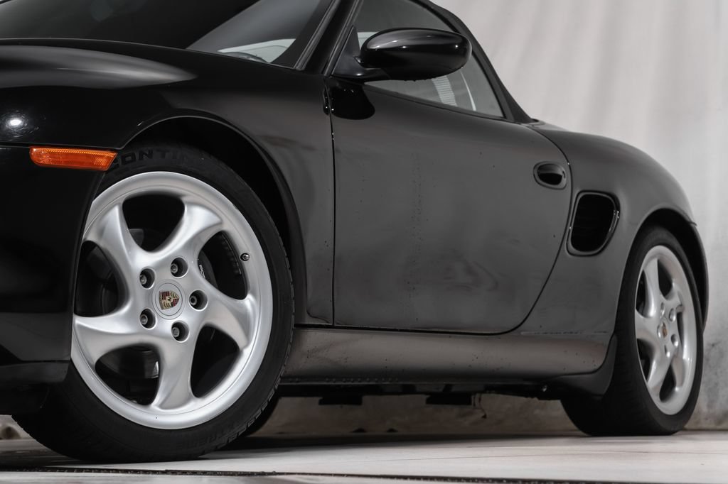 Used 1999 Porsche Boxster RWD image 15