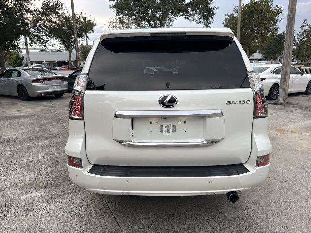 Certified 2022 Lexus GX 460 Premium w/ Premium Package AWD/4WD image 24