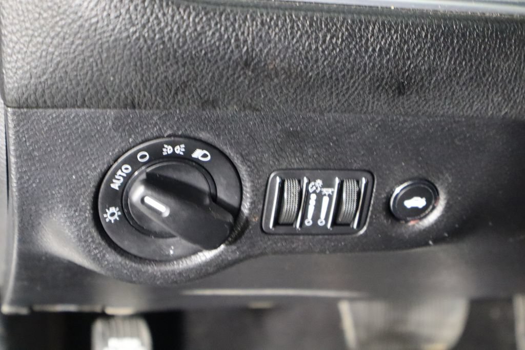 Used 2021 Dodge Challenger SXT RWD image 22