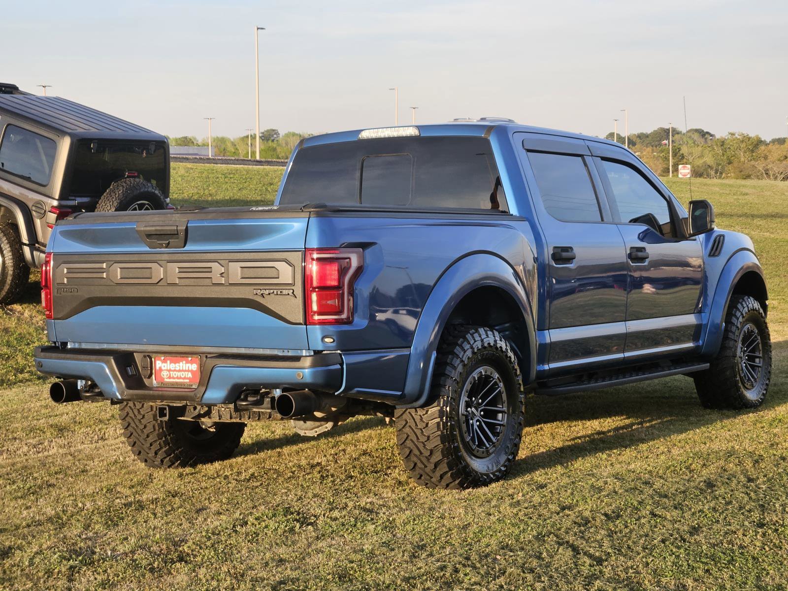 Used 2020 Ford F150 Raptor w/ Equipment Group 801A Mid image 3