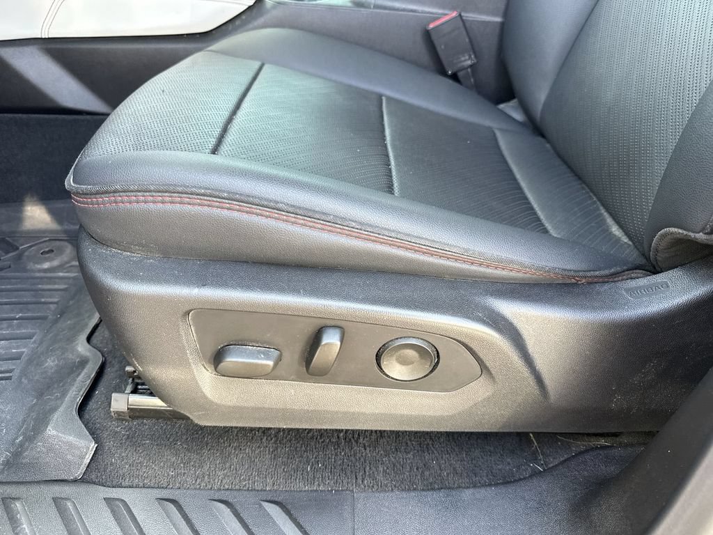 Used 2024 GMC Canyon AT4X AWD/4WD image 22