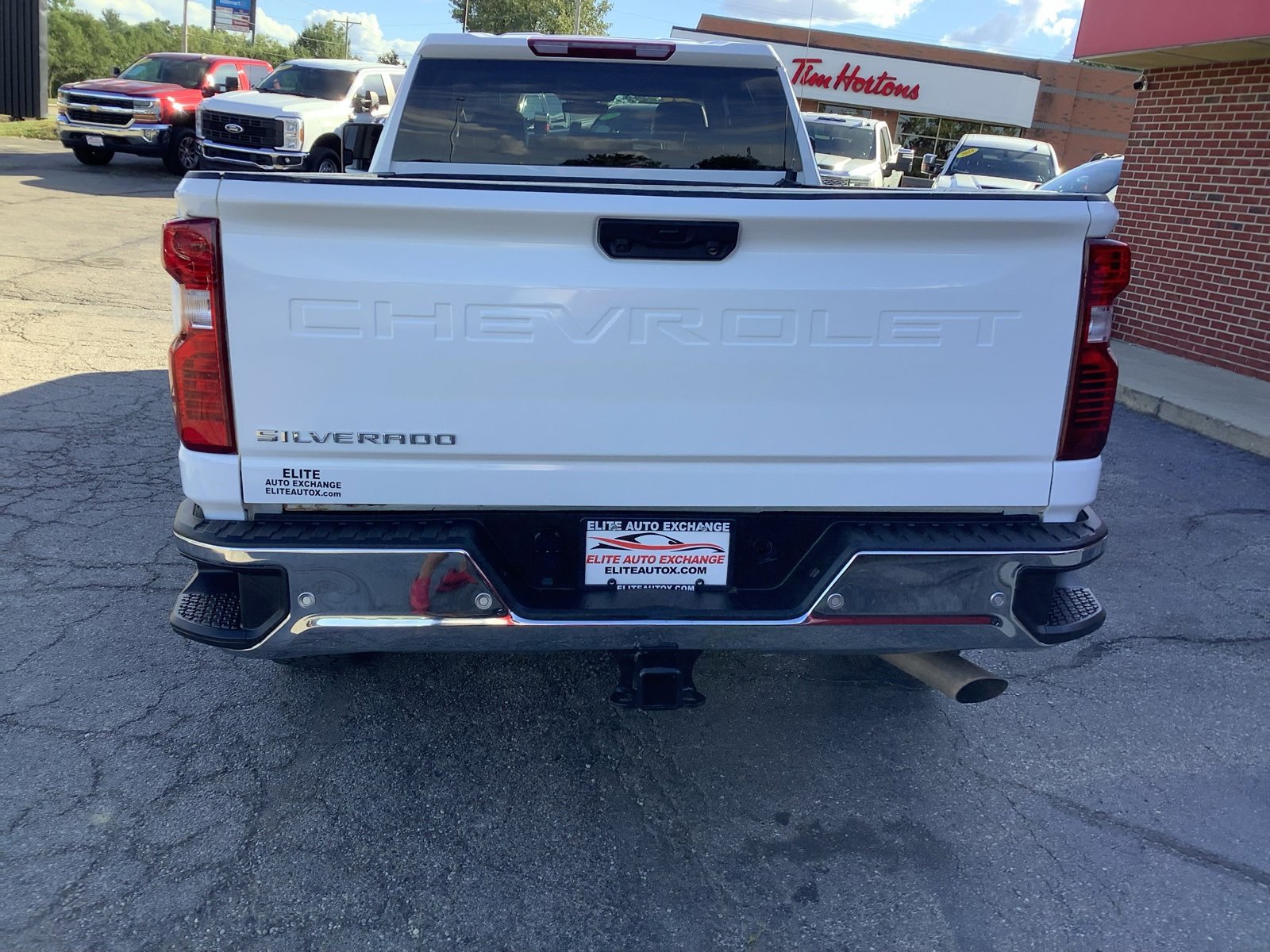 Used 2023 Chevrolet Silverado 2500 W/T w/ WT Convenience Package image 4
