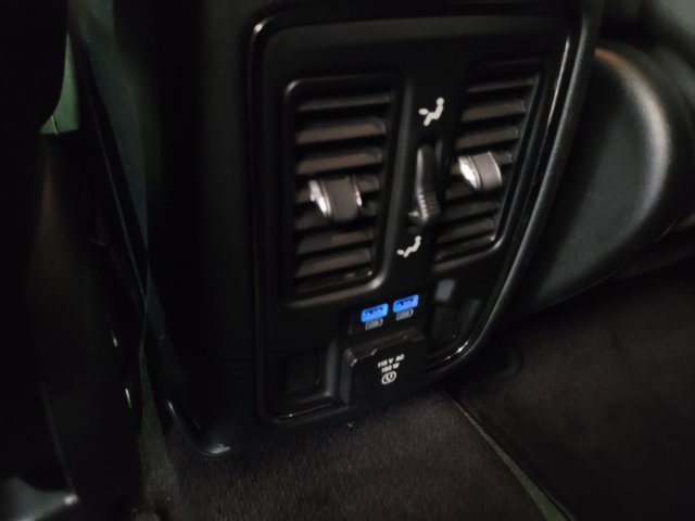 Used 2019 Jeep Grand Cherokee Limited X image 57