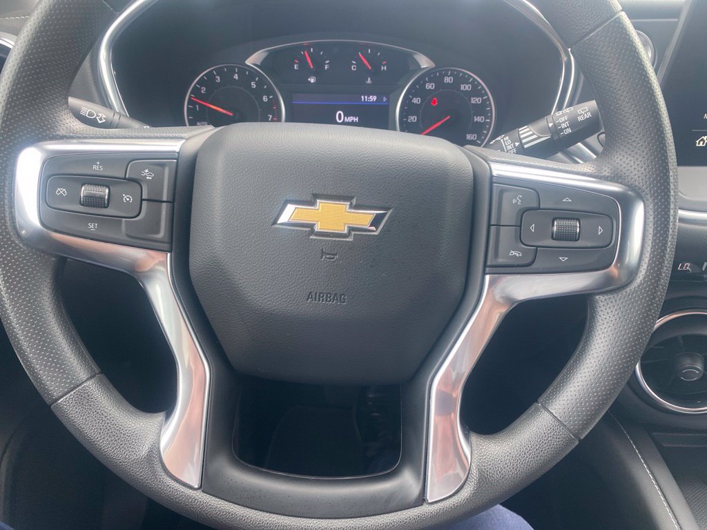 Used 2024 Chevrolet Blazer LT w/ Convenience Package FWD image 11