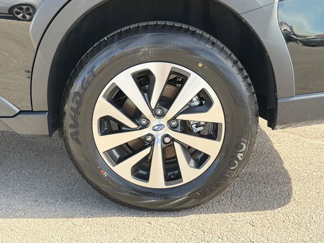 Used 2025 Subaru Outback Premium image 26