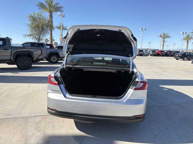 Used 2025 Toyota Camry LE FWD image 30