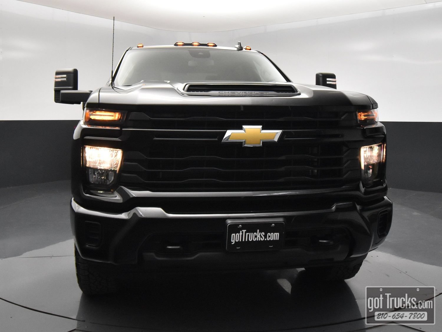 Used 2025 Chevrolet Silverado 2500 Custom w/ Z71 Off-Road Package AWD/4WD image 49