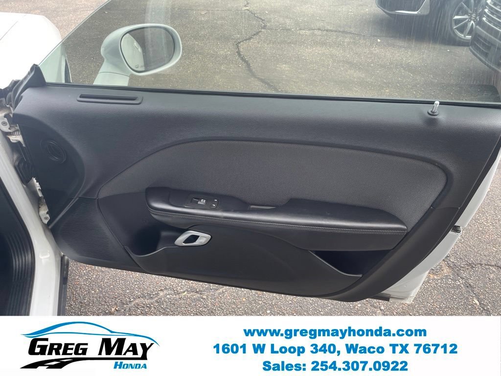 Used 2016 Dodge Challenger SXT w/ Cold Weather Group RWD image 22