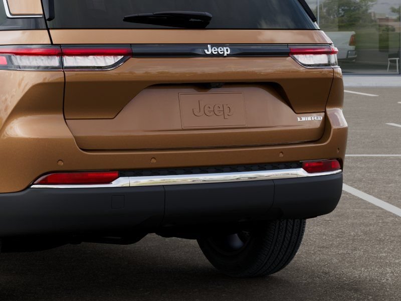 New 2026 Jeep Grand Cherokee Limited RWD image 13