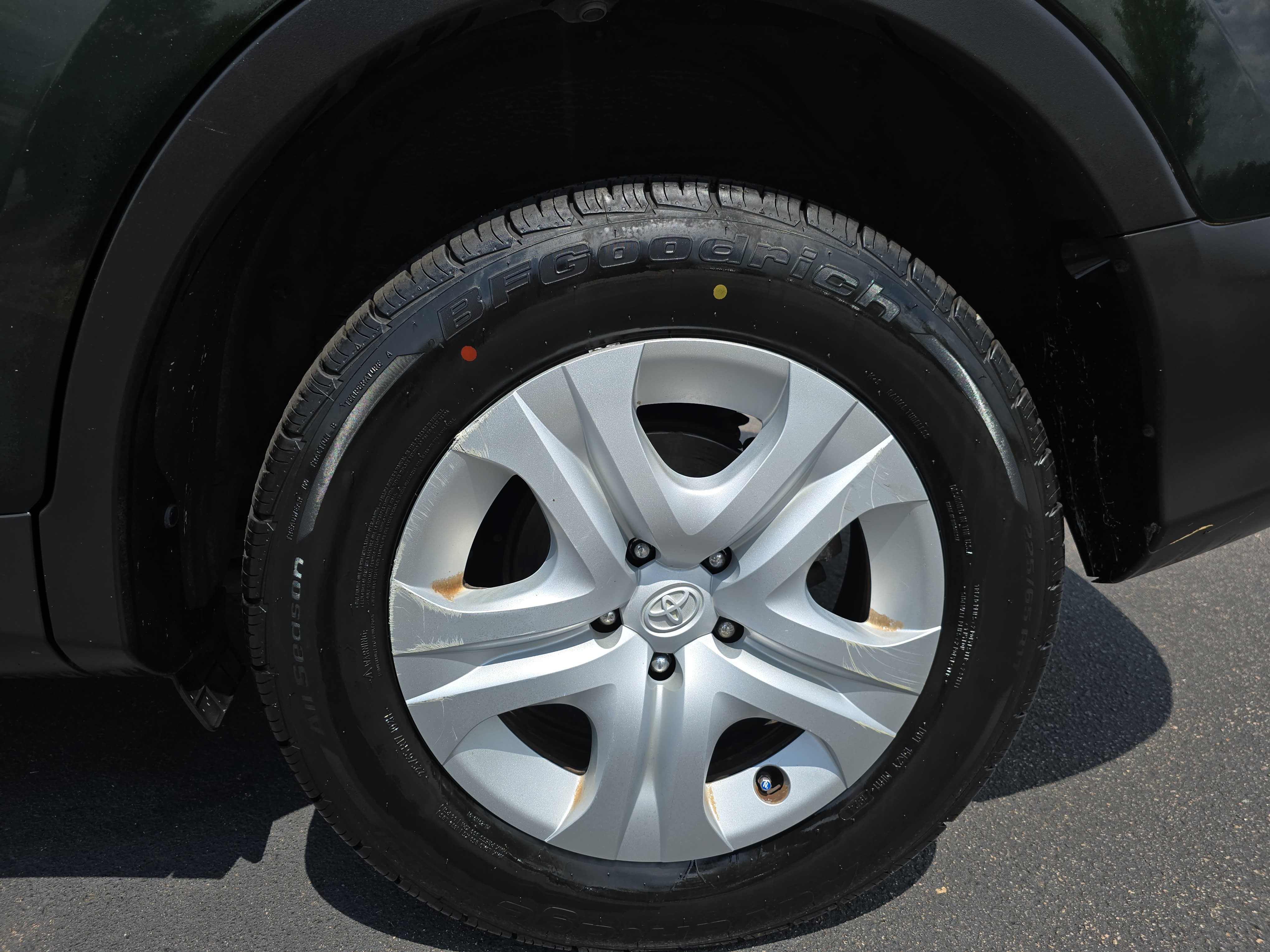 Used 2013 Toyota RAV4 LE FWD image 33