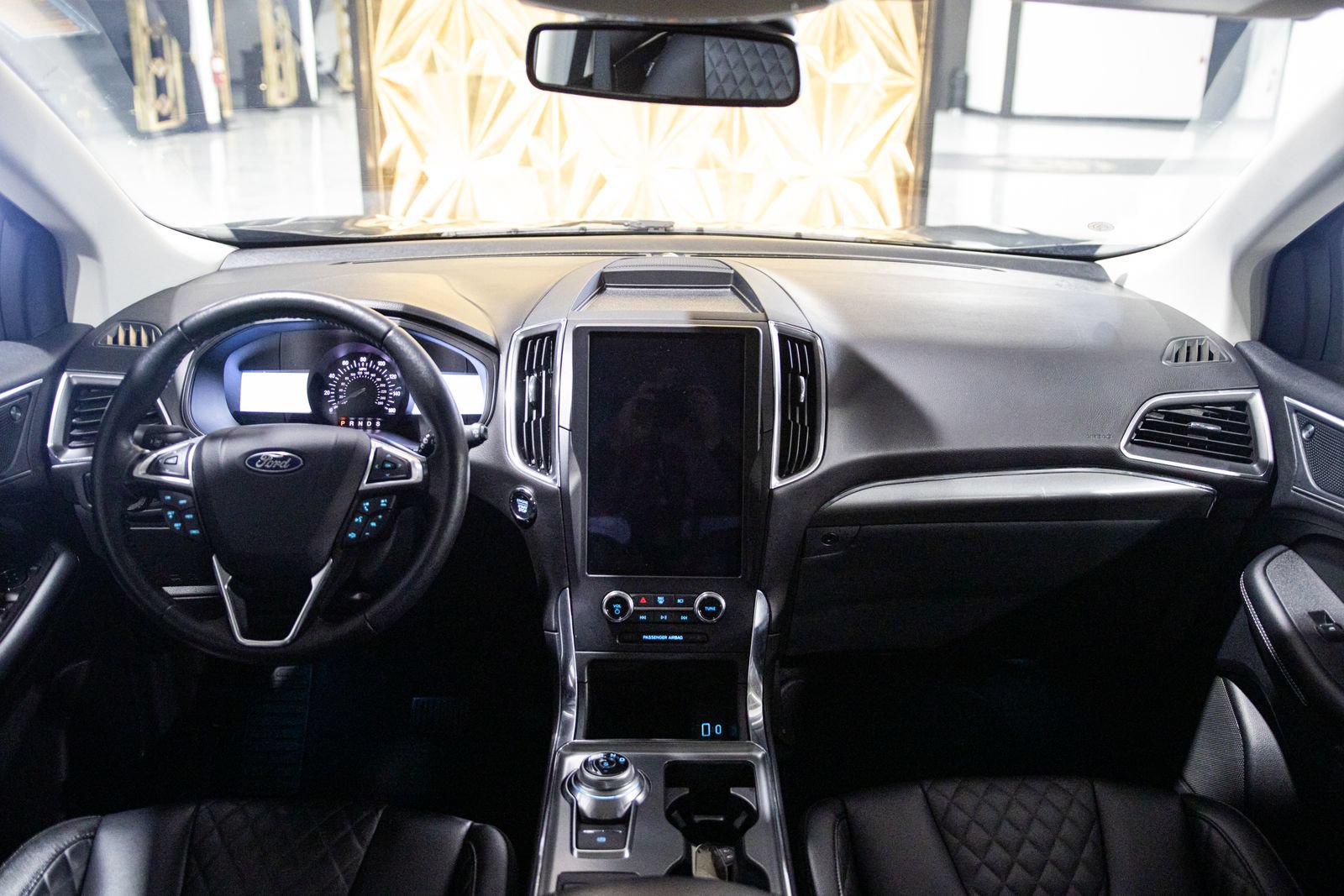 Used 2024 Ford Edge Titanium AWD/4WD image 15
