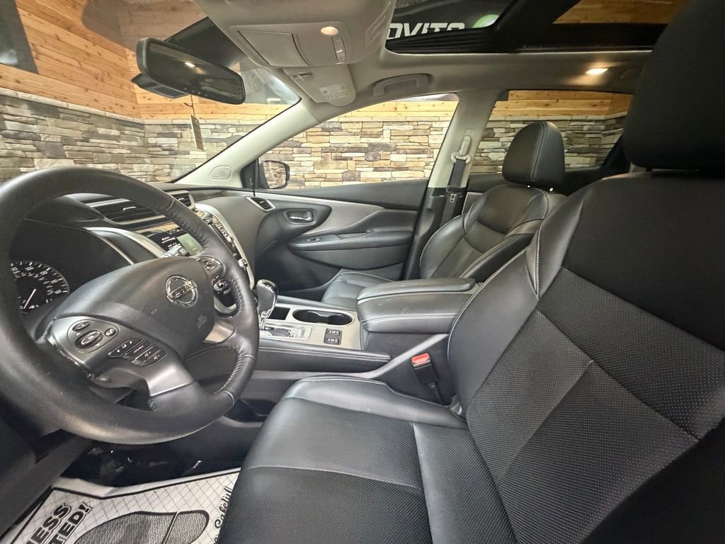 Used 2020 Nissan Murano SL w/ Moonroof Package image 11