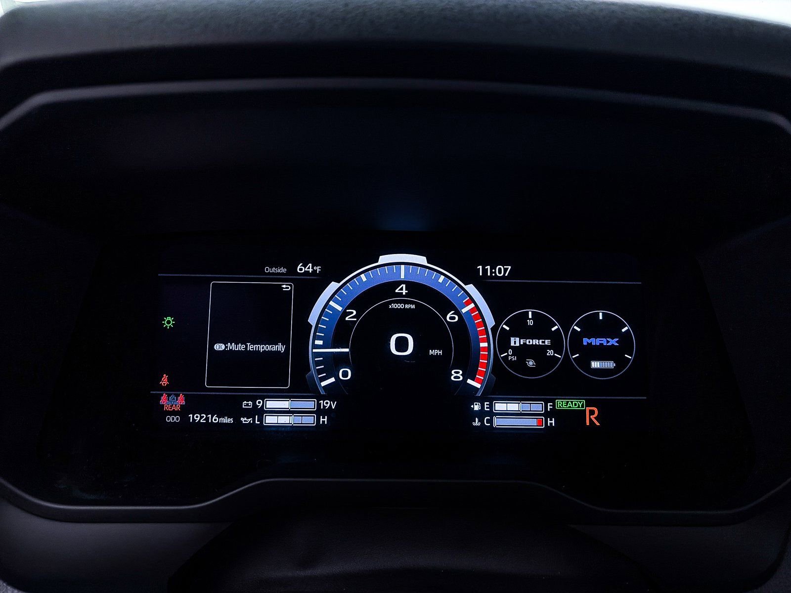 Used 2024 Toyota Tundra Limited image 34