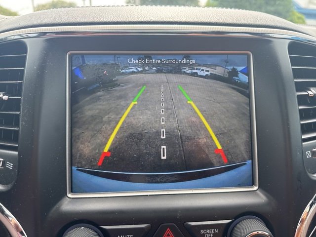 Used 2018 Jeep Grand Cherokee Limited image 27