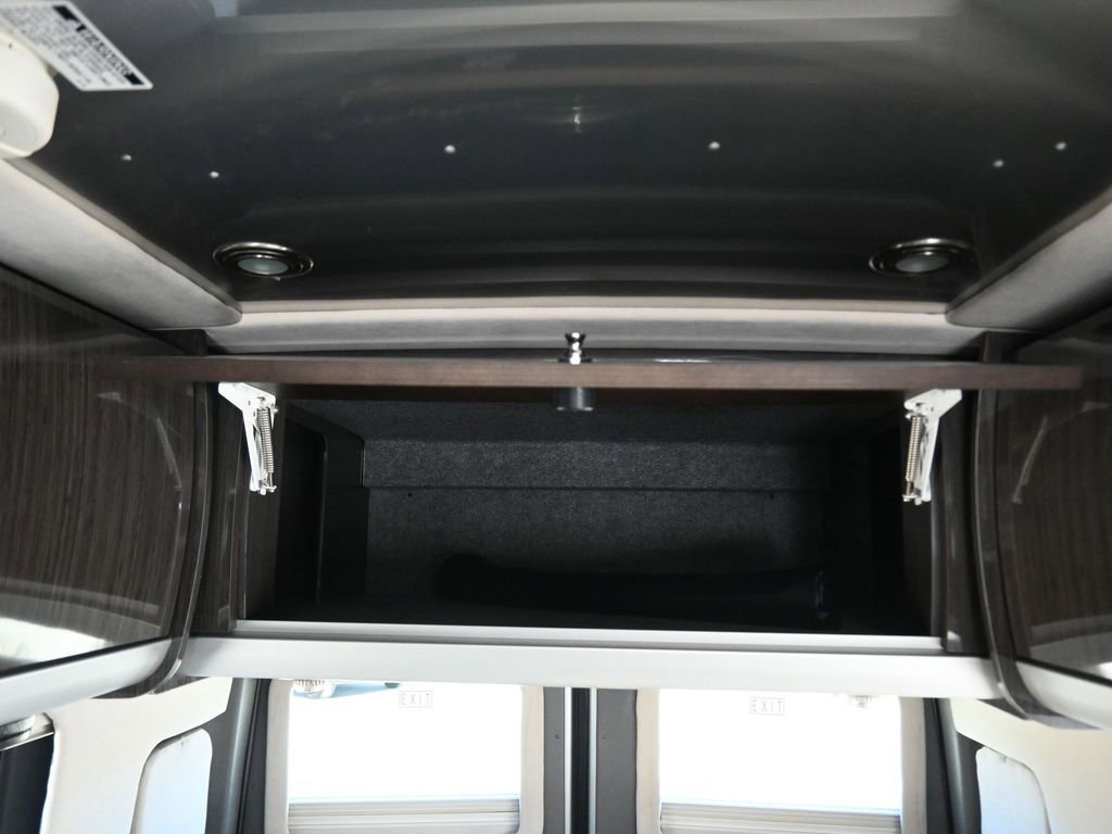 Used 2014 Mercedes-Benz Sprinter 3500 image 37