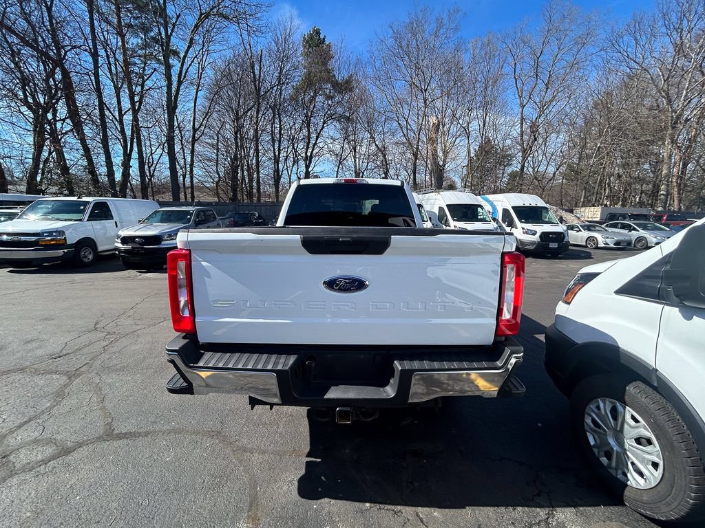 Used 2025 Ford F250 XLT AWD/4WD image 6