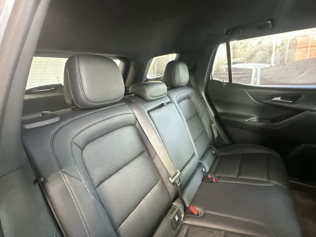 Used 2025 Chevrolet Equinox LT w/ Convenience Package II FWD image 26
