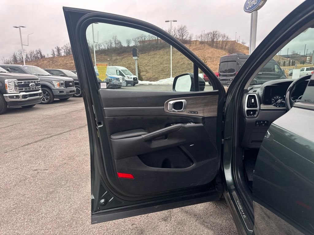Used 2022 Kia Sorento SX Prestige AWD/4WD image 28