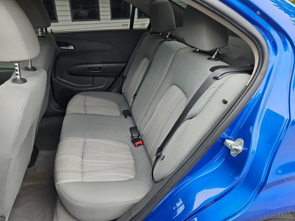 Used 2019 Chevrolet Sonic LT FWD image 18