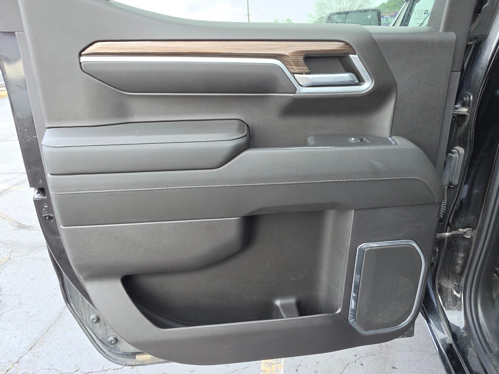 Used 2022 Chevrolet Silverado 1500 RST AWD/4WD image 22