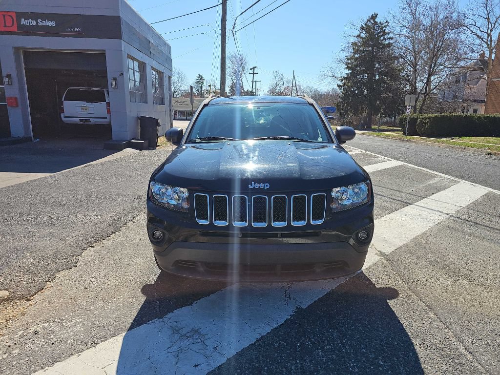 Used 2015 Jeep Compass Sport w/ Power Value Group FWD image 2