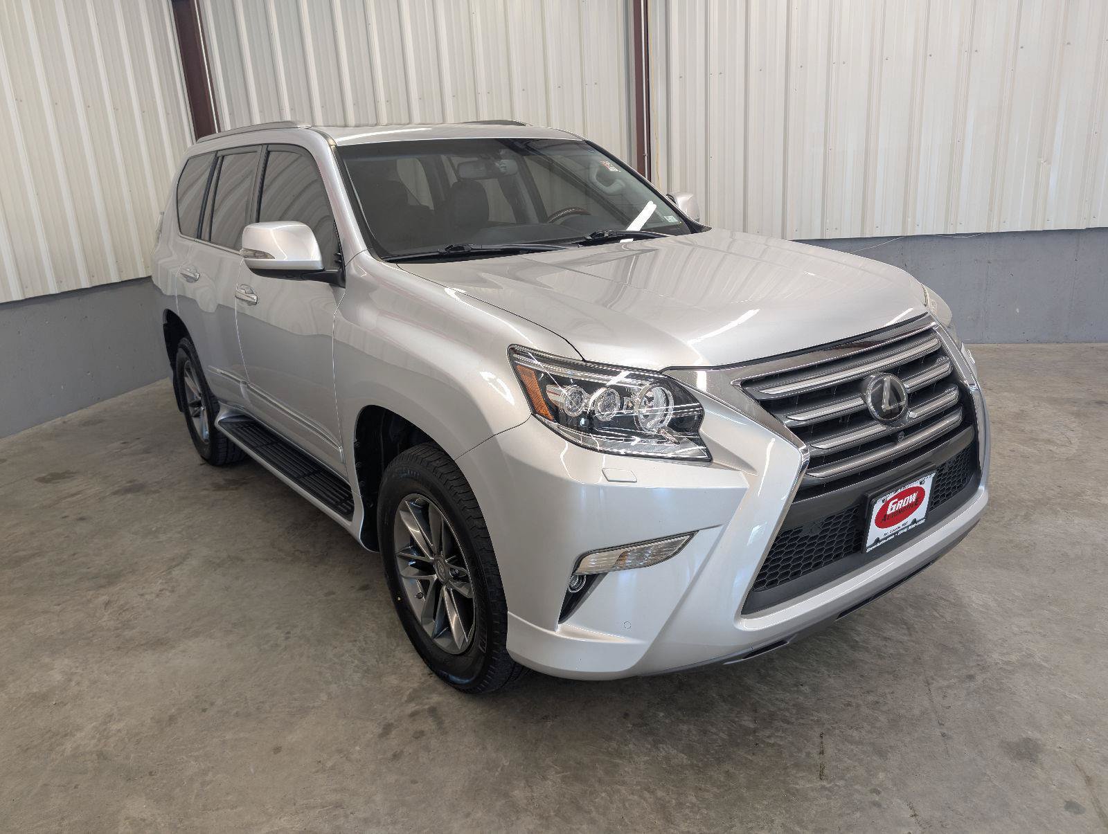 Used 2019 Lexus GX 460 Luxury AWD/4WD image 13