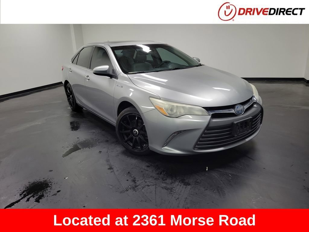 Used 2017 Toyota Camry XLE w/ Moonroof Package