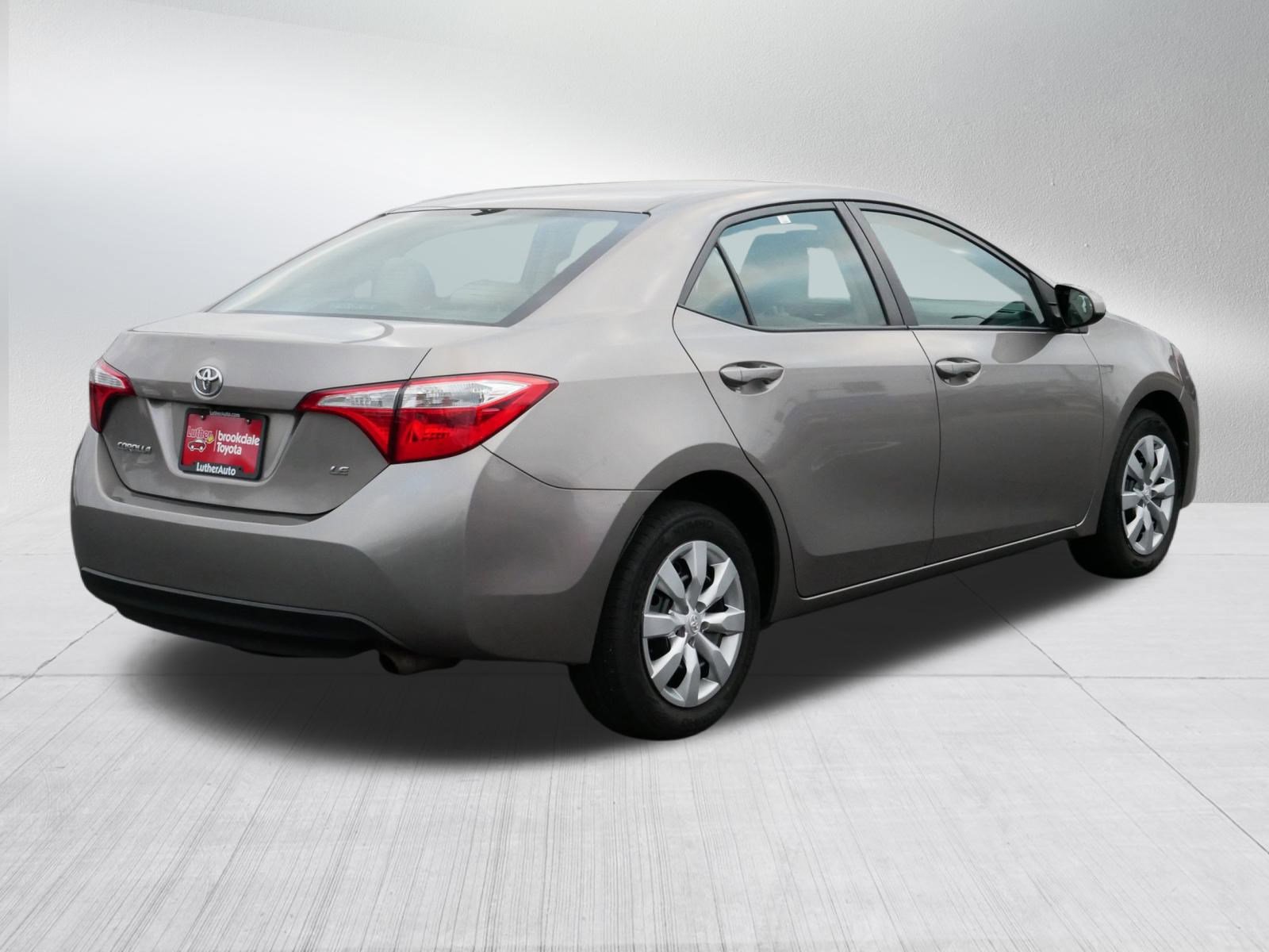 Used 2014 Toyota Corolla LE image 7