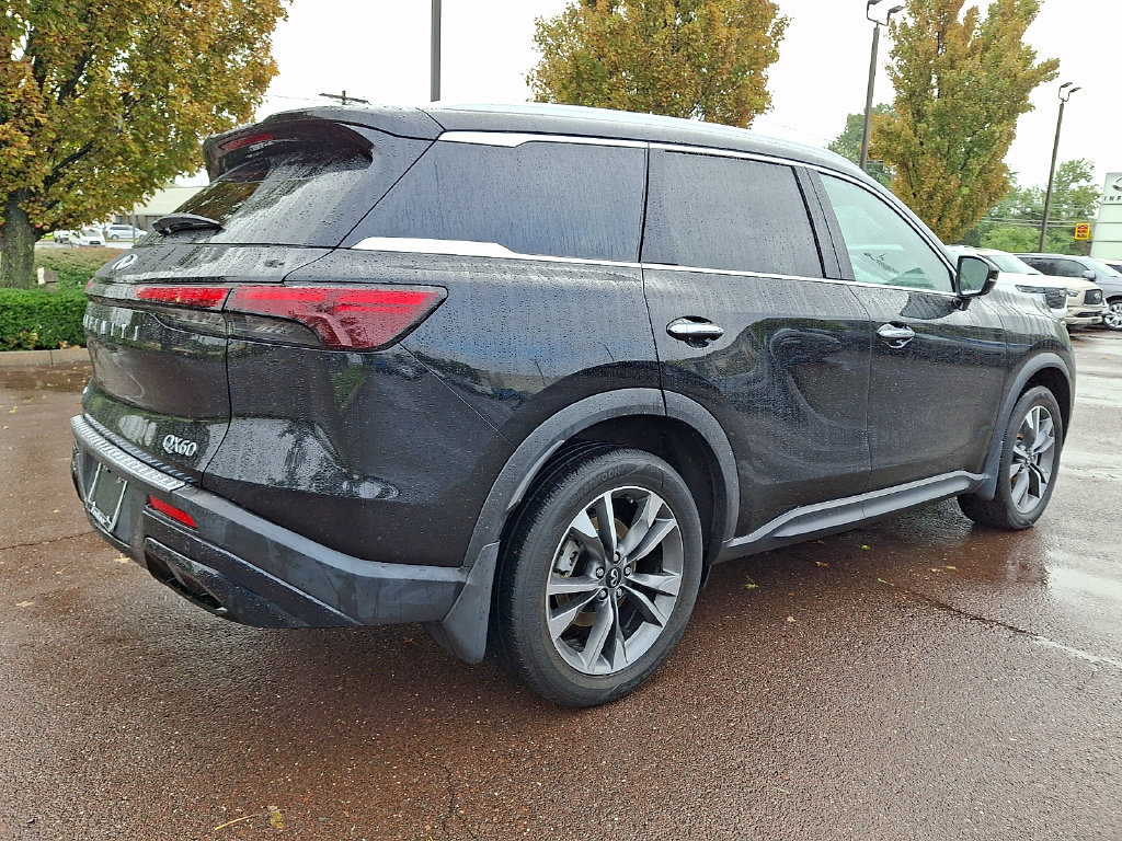 Certified 2023 INFINITI QX60 Luxe w/ Cargo Package AWD/4WD image 6