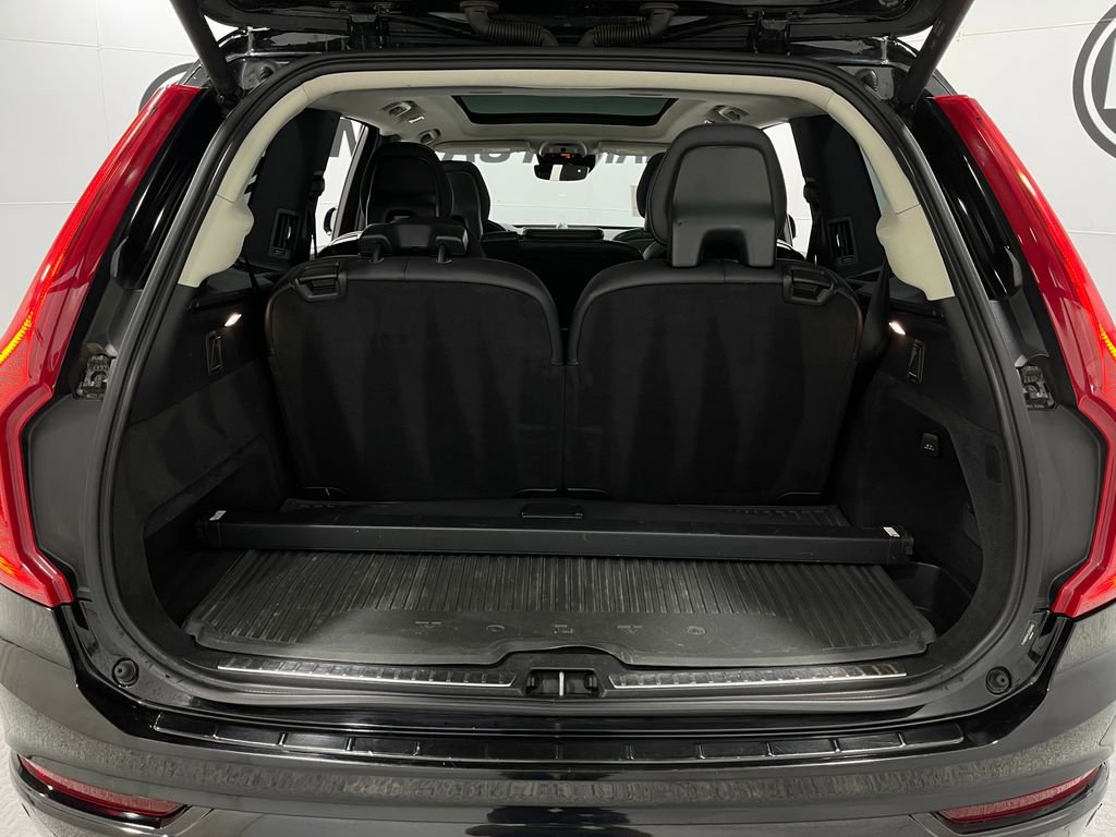 Used 2018 Volvo XC90 T8 Momentum w/ Convenience Package image 27