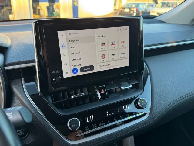 Used 2024 Toyota Corolla Cross XLE image 24