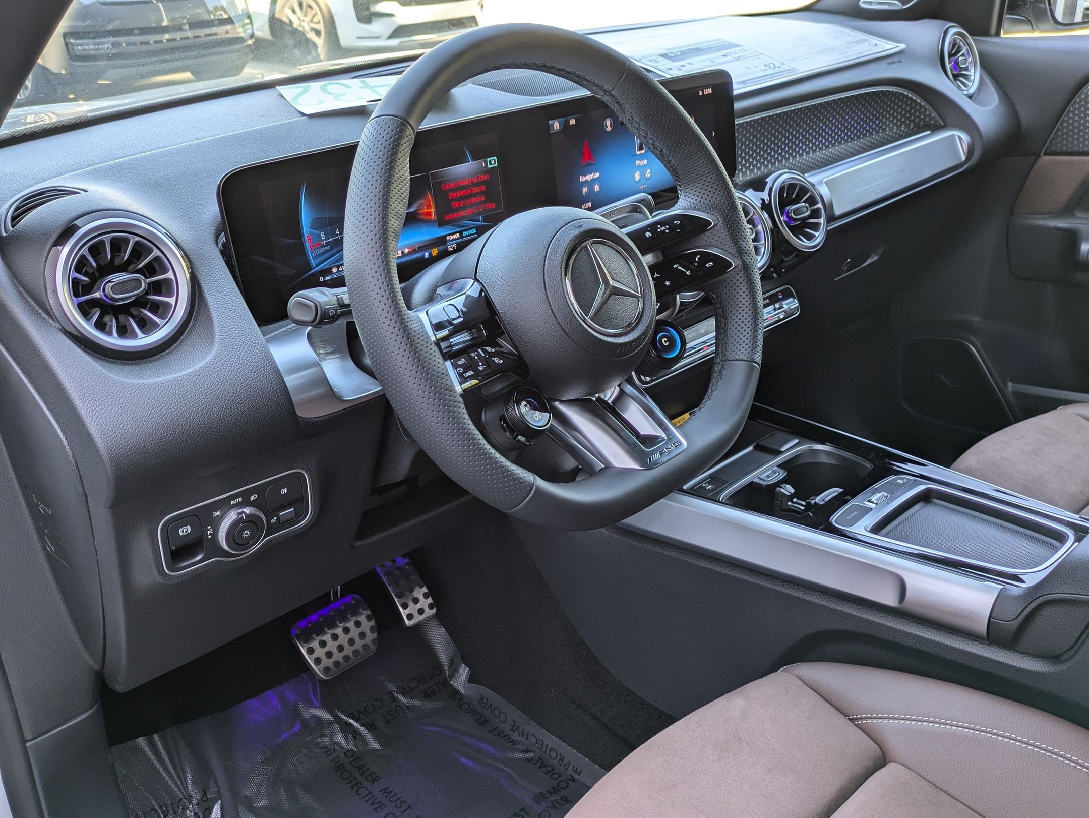 New 2025 Mercedes-Benz GLB 35 AMG 4MATIC image 10