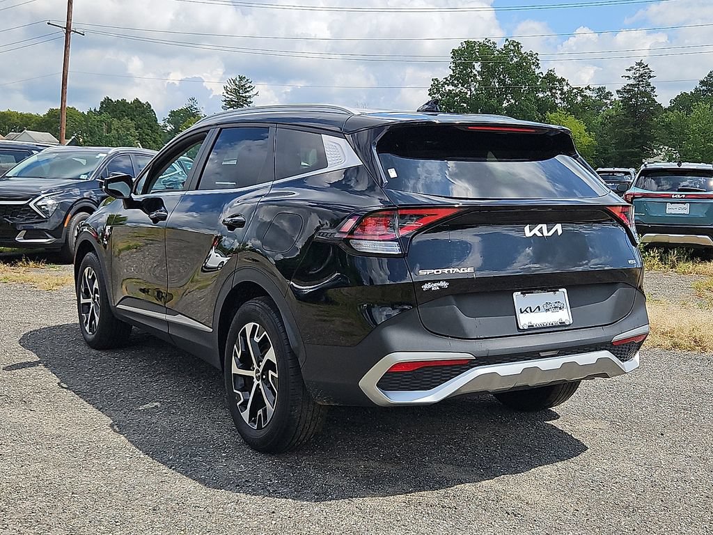 Certified 2023 Kia Sportage EX AWD/4WD image 5