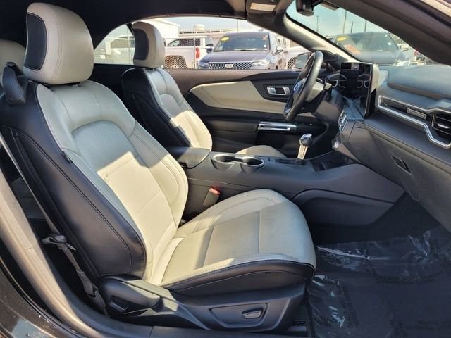 Used 2024 Ford Mustang Premium image 17