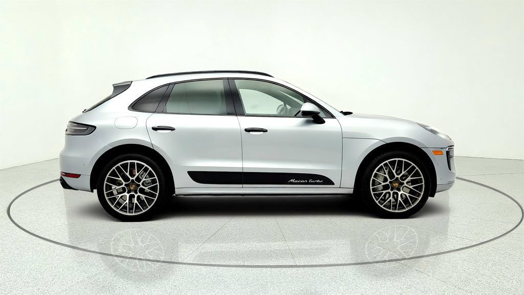 Used 2020 Porsche Macan Turbo AWD/4WD image 4