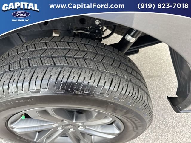 Used 2023 Ford F150 Lariat w/ Equipment Group 502A High image 14