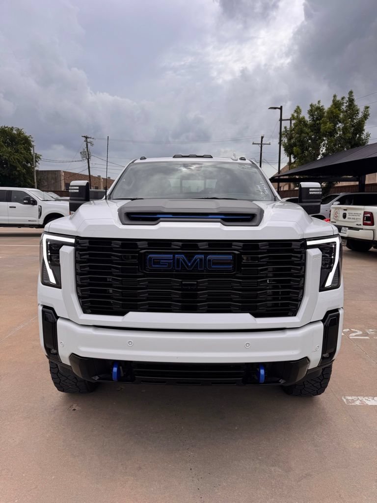 Used 2025 GMC Sierra 3500 Denali w/ Denali Reserve Package