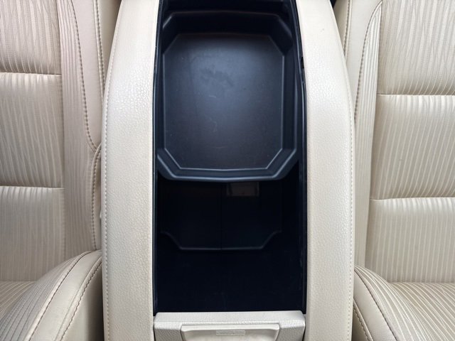 Used 2016 Toyota Highlander Plus image 25