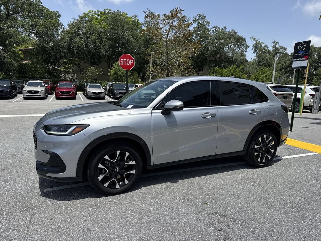 Used 2026 Honda HR-V EX-L image 10
