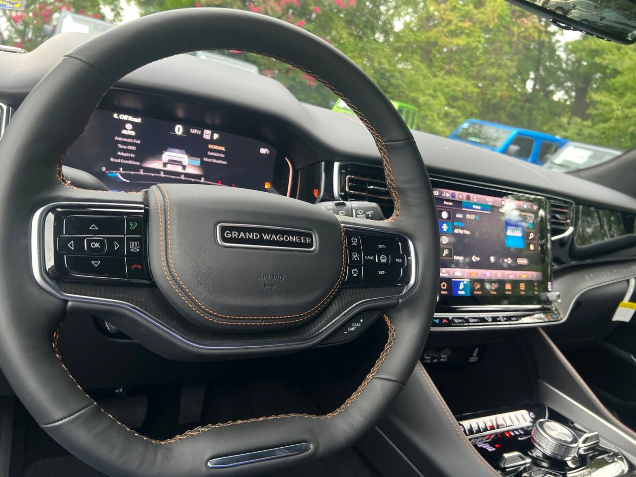 New 2026 Jeep Grand Wagoneer Summit AWD/4WD image 32