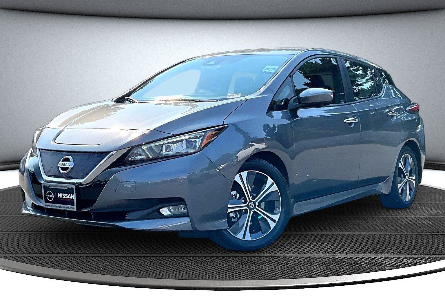 Used 2021 Nissan Leaf SV w/ SV Technology Package FWD image 4