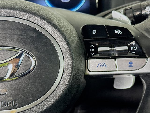 Used 2023 Hyundai Santa Cruz Limited AWD/4WD image 12