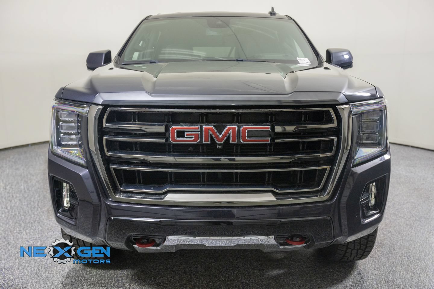 Used 2023 GMC Yukon XL AT4 w/ AT4 Premium Package AWD/4WD image 50