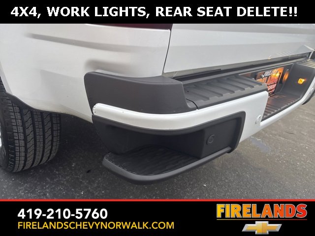 Used 2022 Chevrolet Colorado LT w/ Fleet Safety Package image 31